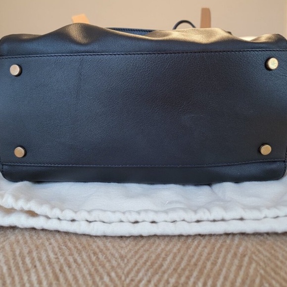 NWT Paris/64 Manhattan Bag with dust bag $570 insane deal. New! - Picture 7 of 9